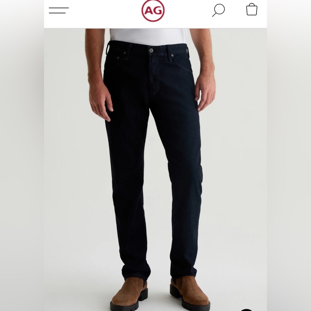 NWOT men’s AG Adriano Goldschmied Everett slim straight jeans black 33x30.